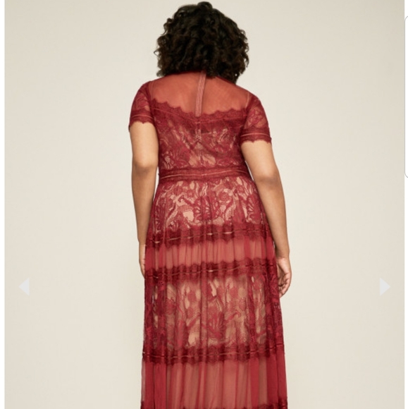 Tadashi Shoji Camelia Gown - Engagement, Prom - Picture 4 of 8